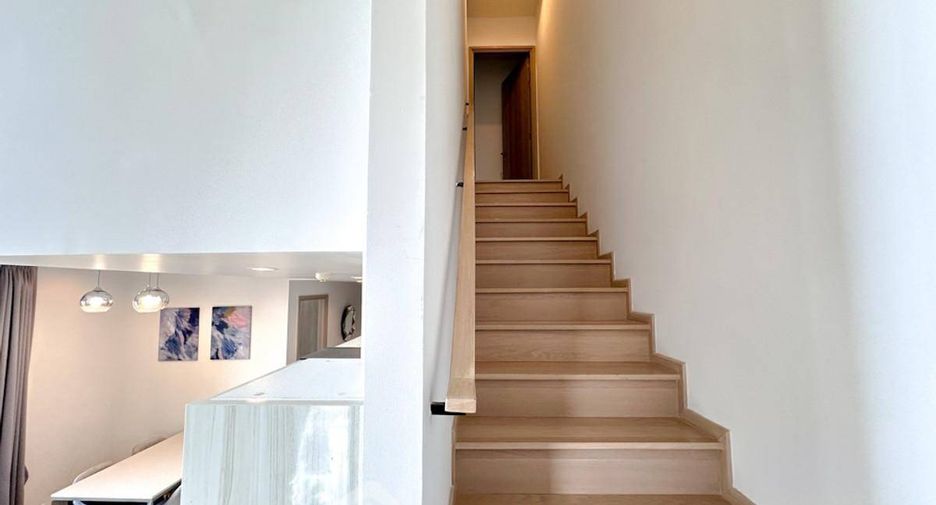 For sale 2 bedrooms condo in Watthana, Bangkok