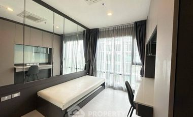 For sale 2 bedrooms condo in Khlong Toei, Bangkok