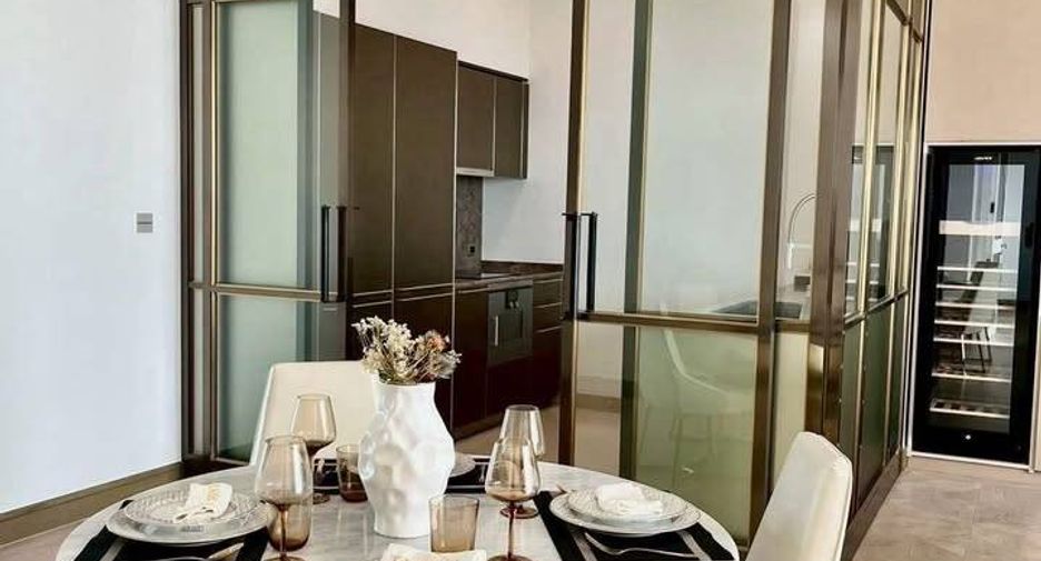 For sale 2 bedrooms condo in Khlong San, Bangkok
