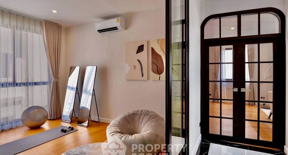 For rent and for sale 5 bedrooms house in Saphan Sung, Bangkok