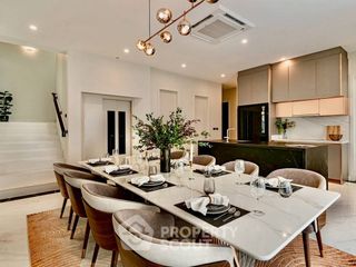 For rent and for sale 5 bedrooms house in Saphan Sung, Bangkok