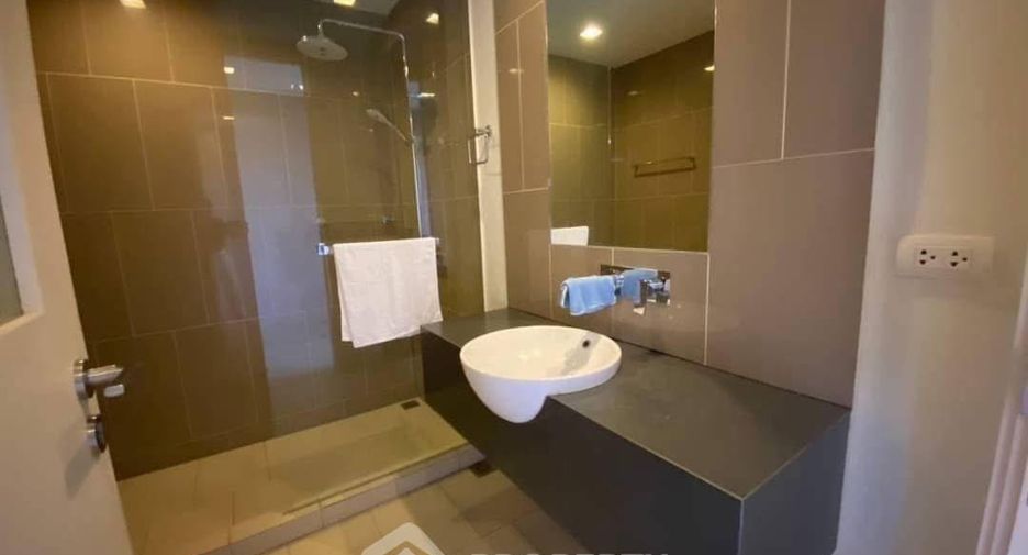 For sale 2 bedrooms condo in North Pattaya, Pattaya