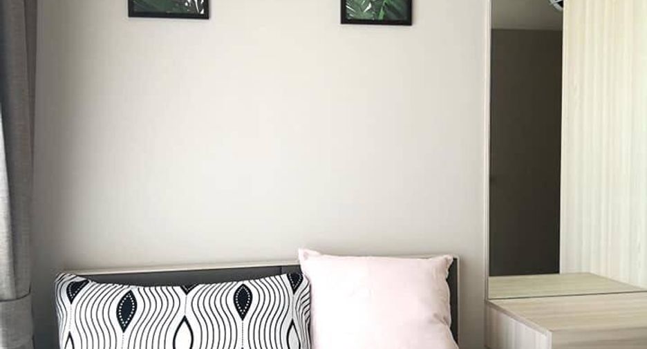 For rent 2 bedrooms condo in Bang Na, Bangkok