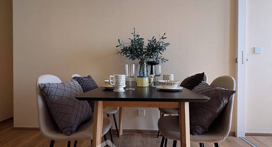 For rent 1 bed condo in Watthana, Bangkok