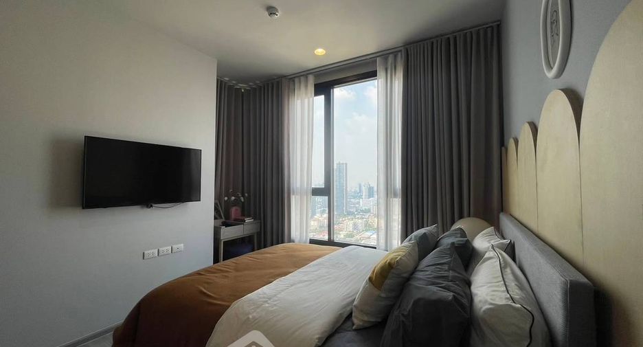À louer 2 chambres condo à Watthana, Bangkok