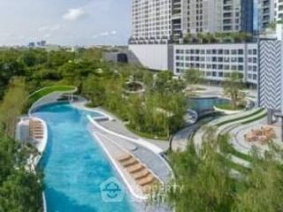 Condo en alquiler de 2 habitaciones en Bang Na, Bangkok