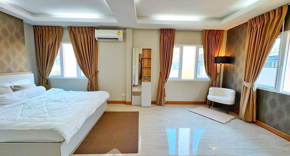 For rent 3 bedrooms villa in Jomtien, Pattaya