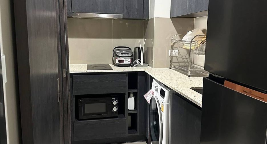 For rent 1 Beds condo in Huai Khwang, Bangkok