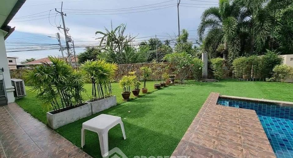 Casa en alquiler de 3 habitaciones en Huay Yai, Pattaya