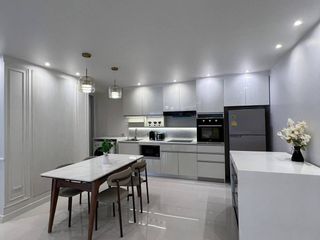 For rent 2 bedrooms condo in Yan Nawa, Bangkok