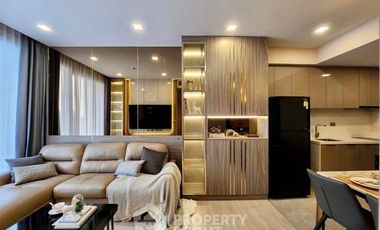 For rent 2 bedrooms condo in Huai Khwang, Bangkok