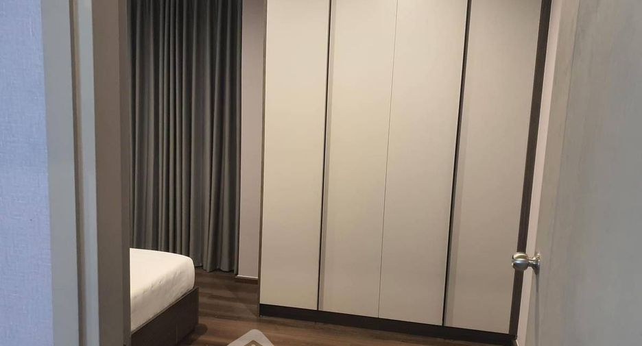 Condo en alquiler de 2 habitaciones en Huai Khwang, Bangkok