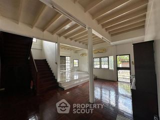 For rent 4 bedrooms house in Saphan Sung, Bangkok