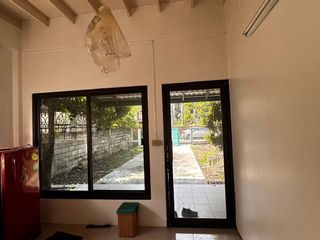 For rent 4 bedrooms house in Saphan Sung, Bangkok