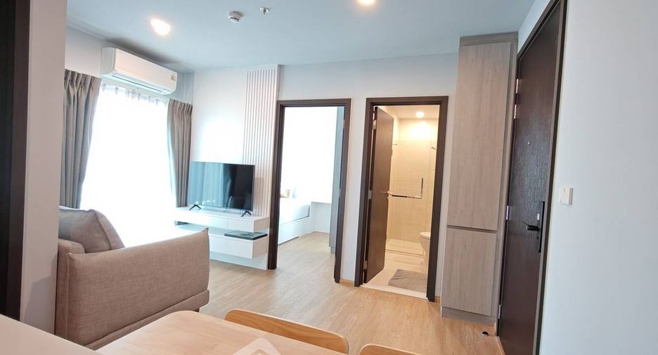 For rent 2 bedrooms condo in Phaya Thai, Bangkok