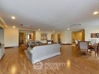 For rent 3 bedrooms apartment in Watthana, Bangkok