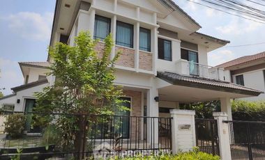 For rent 3 bedrooms house in Sai Mai, Bangkok