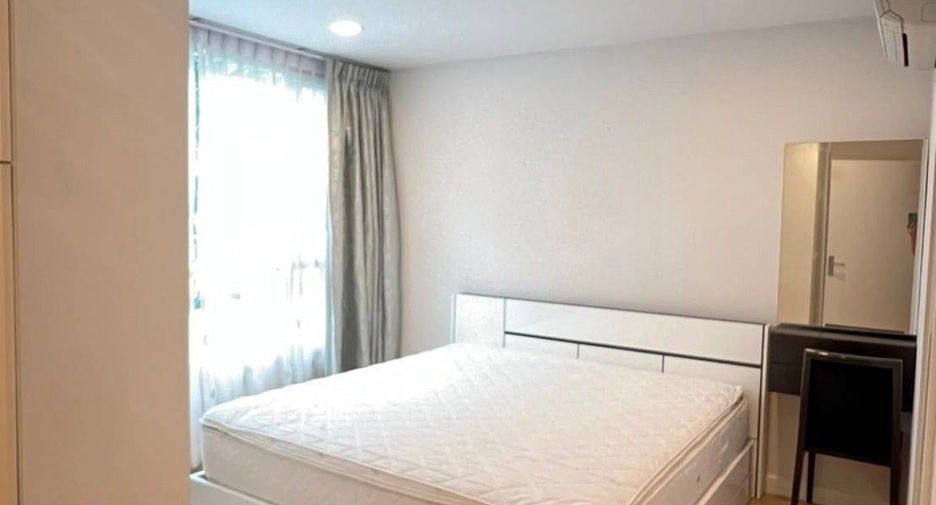 For rent 2 ベッドルーム condo in Phra Khanong, Bangkok