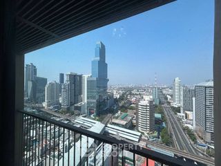 For rent 1 bed condo in Ratchathewi, Bangkok
