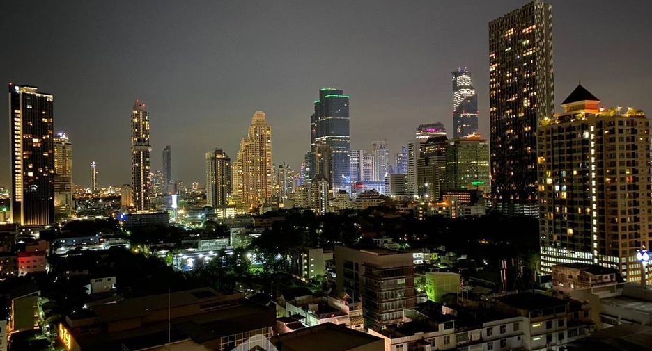 For rent 1 bed condo in Sathon, Bangkok
