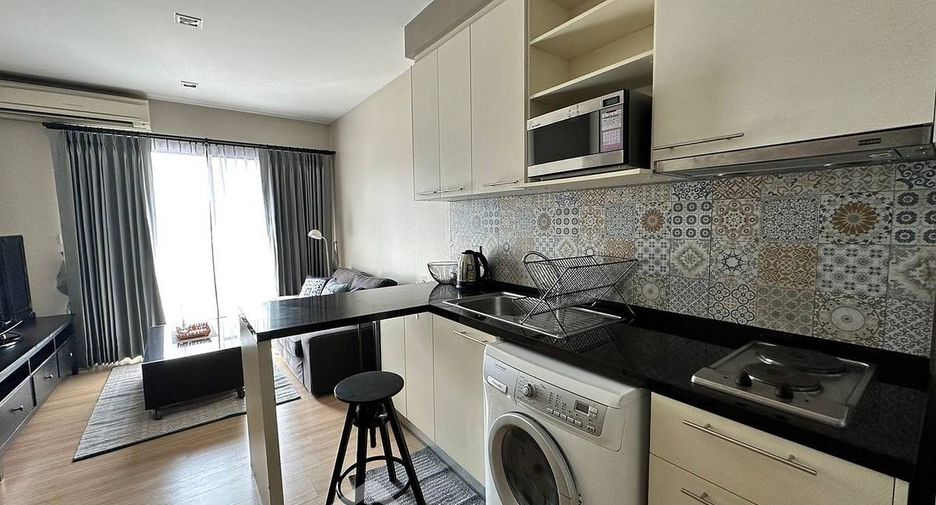 For rent 1 bed condo in Sathon, Bangkok