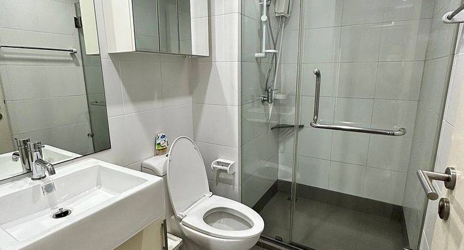 For rent 1 bed condo in Sathon, Bangkok
