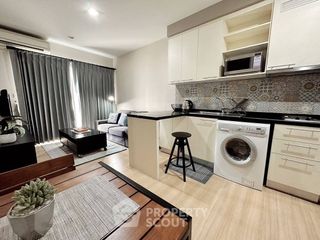 For rent 1 bed condo in Sathon, Bangkok