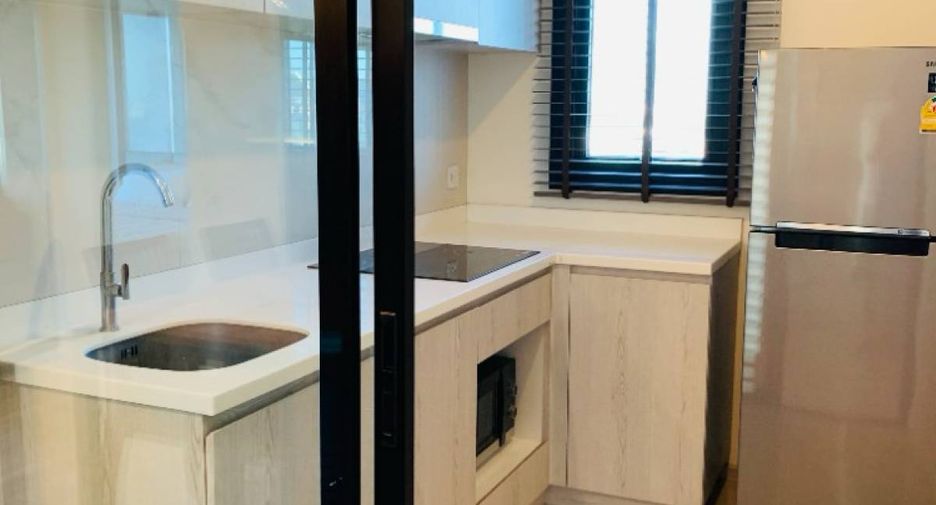 Wohnung zur Miete mit 2 Zimmer in Watthana, Bangkok