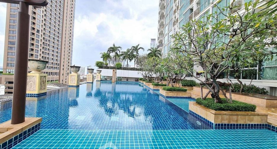 For rent 1 bed condo in Khlong Toei, Bangkok
