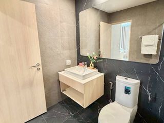 Condo en alquiler de 2 habitaciones en Bang Na, Bangkok