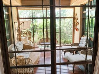 For rent 4 bedrooms house in Watthana, Bangkok