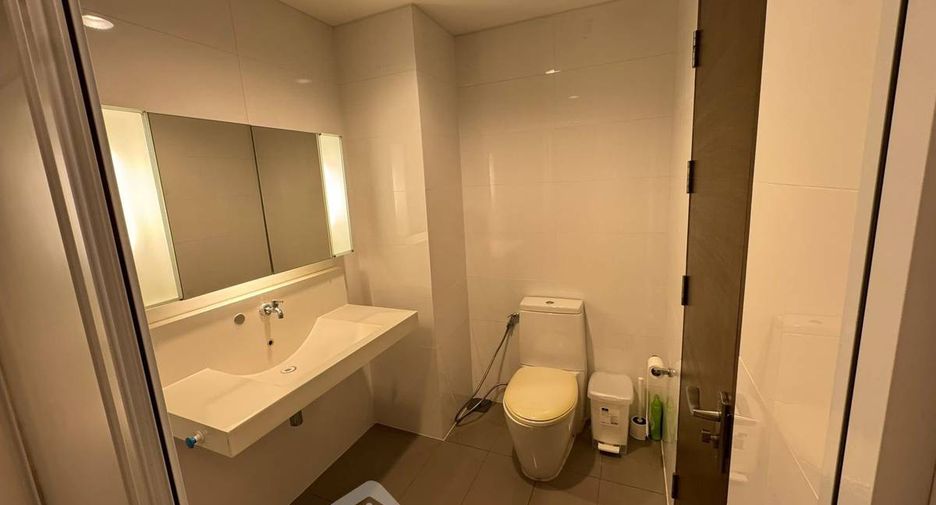 Wohnung zur Miete mit 1 Zimmer in Huai Khwang, Bangkok