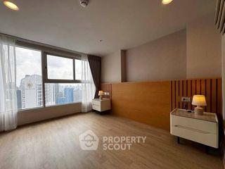 For rent 2 bedrooms condo in Bang Rak, Bangkok