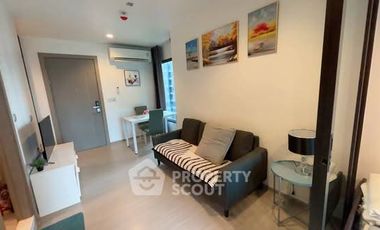 For rent 2 bedrooms condo in Huai Khwang, Bangkok