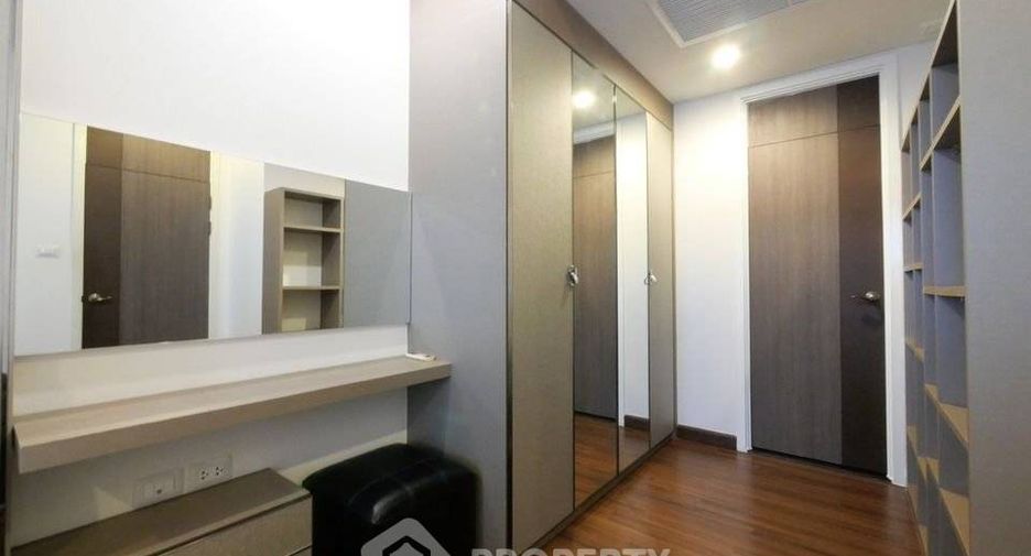 For rent 1 bed condo in Sathon, Bangkok