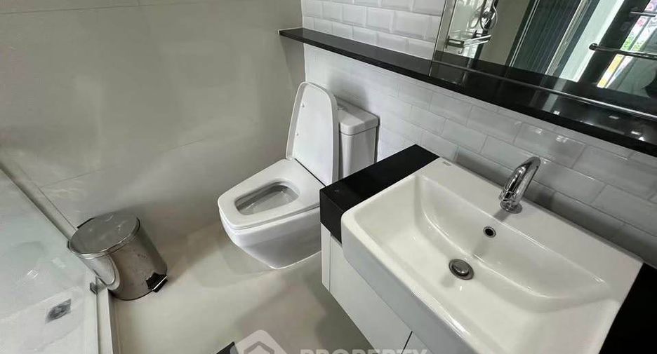 For rent 1 bed condo in Pathum Wan, Bangkok
