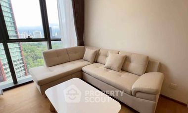 For rent 2 bedrooms condo in Pathum Wan, Bangkok
