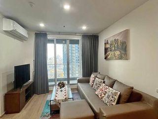 À louer 2 chambres condo à Phra Khanong, Bangkok
