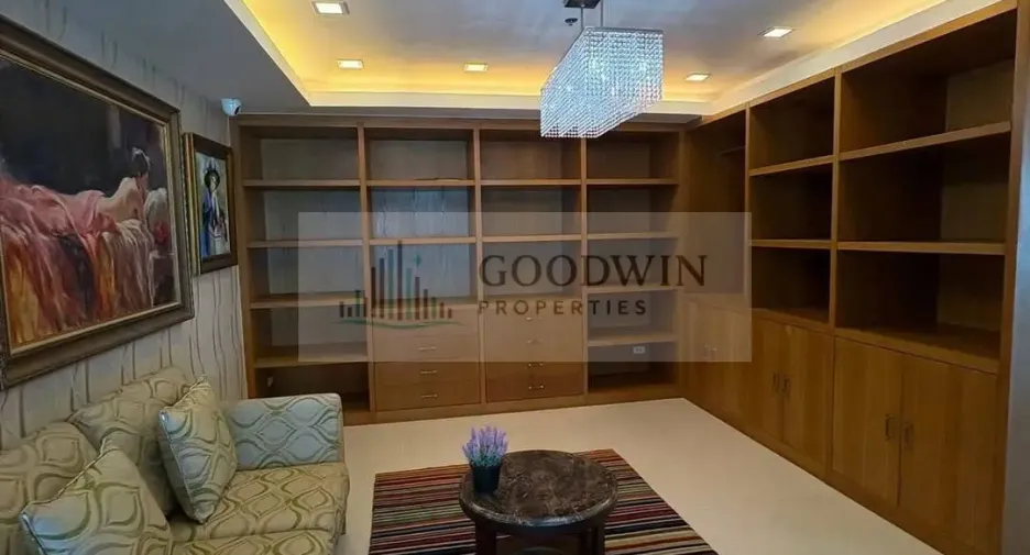 Condo en alquiler de 2 habitaciones en Pratumnak, Pattaya
