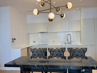 For rent 3 bedrooms condo in Khlong San, Bangkok