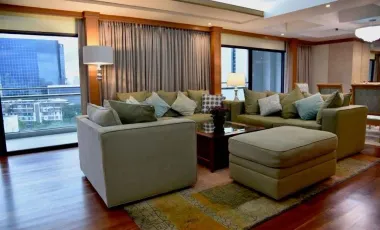 For rent 4 bedrooms condo in Sathon, Bangkok