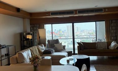 For rent 2 bedrooms condo in Sathon, Bangkok