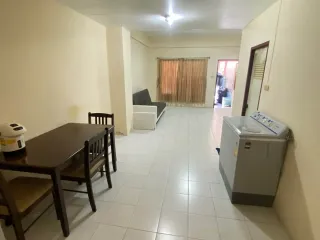 出售 2 卧室 联排别墅 在 Bang Lamung, Chon Buri
