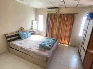 出售 2 卧室 联排别墅 在 Bang Lamung, Chon Buri