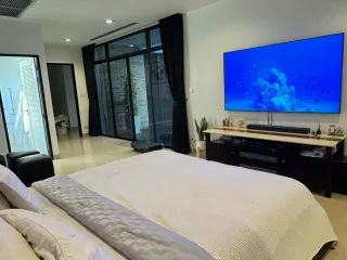 For sale 8 bedrooms villa in Bang Lamung, Chonburi
