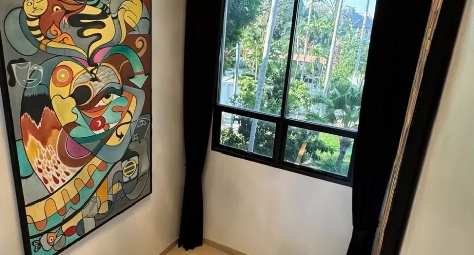 For sale 8 bedrooms villa in East Pattaya, Pattaya