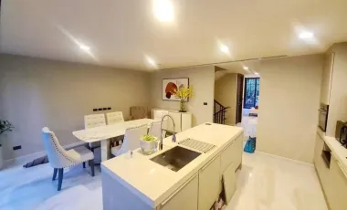 Wohnung zum Kauf und zur Miete mit 4 Zimmer in Watthana, Bangkok