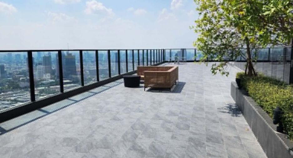 For rent 1 bed condo in Huai Khwang, Bangkok