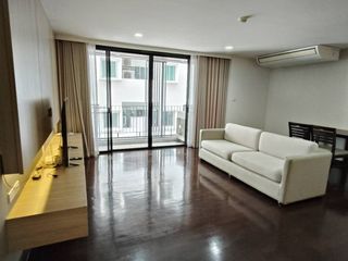 For rent 2 bedrooms apartment in Watthana, Bangkok