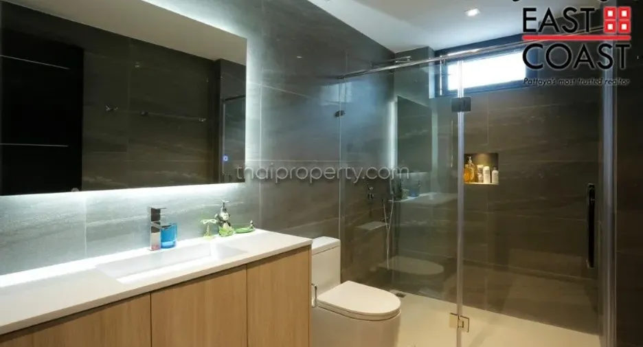 For rent and for sale 6 bedrooms house in Bang Lamung, Chonburi